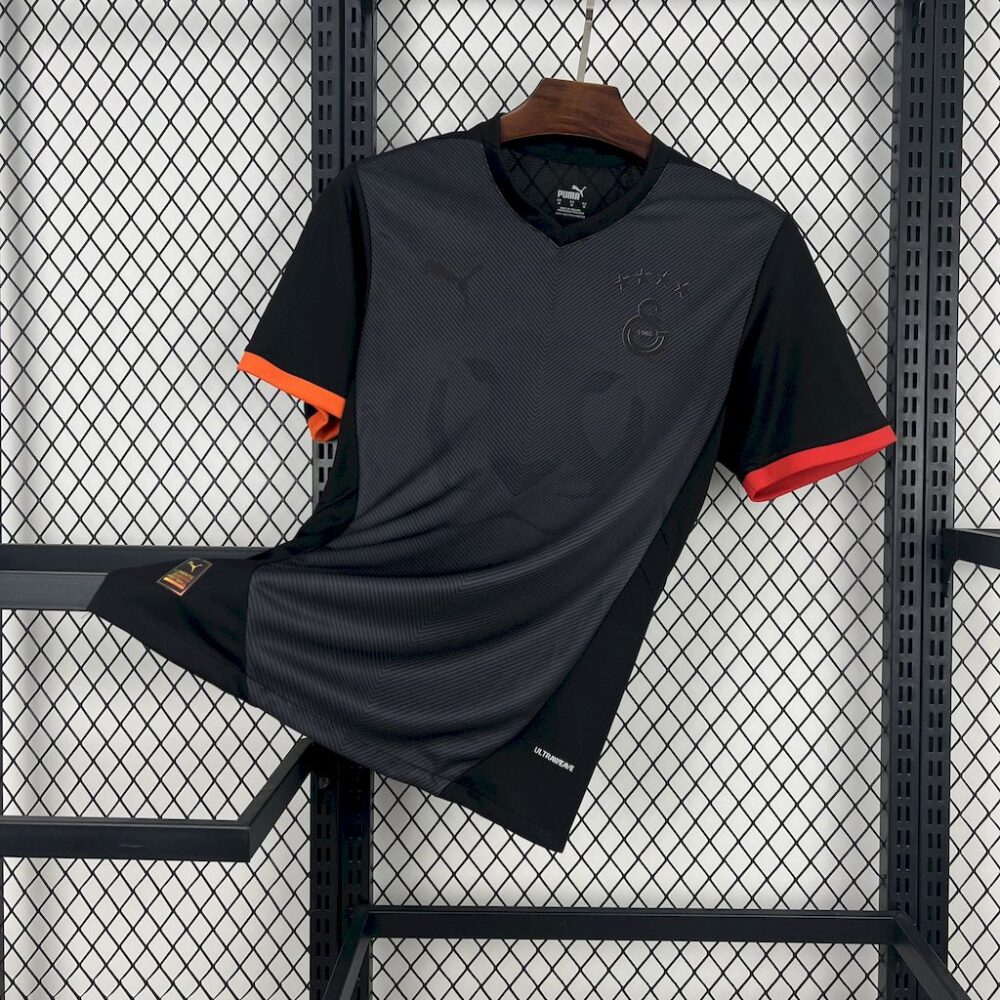 Galatasarays 2025/26 Black Special Edition Jersey-Xxl